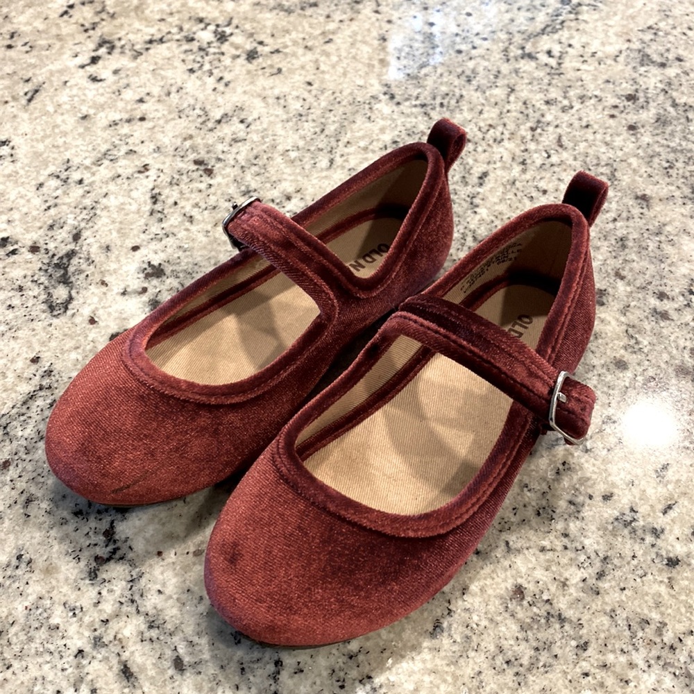 Old navy velvet ballet flats